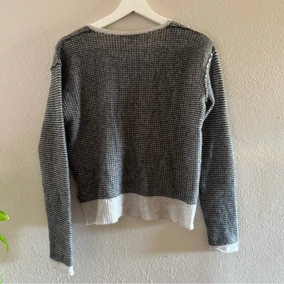 James Perse Cashmere featherlight sweater - Picture 3 of 9